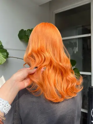 セミロング カラー ワタナベ モカ🦢ダブルカラーのヘアスタイル