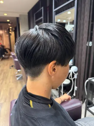 ショート 東 公桂のヘアスタイル