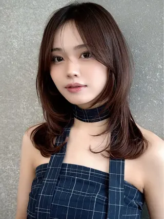 ミディアム カラー ヘアアレンジ ⭐️巻ける縮毛矯正/ レイヤー to-kiのヘアスタイル