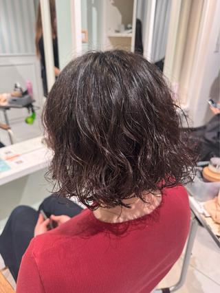 ミディアム パーマ 藤原 歩香のヘアスタイル
