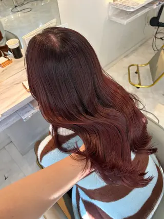 セミロング カラー 藤間 帆乃夏（とうまほのかのヘアスタイル