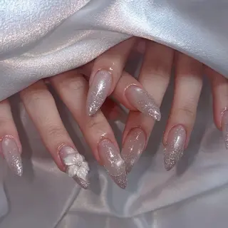 ネイル 奥山 恵美のネイルデザイン