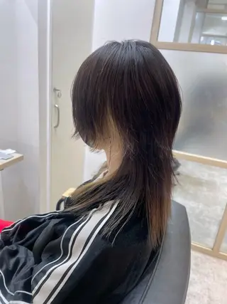 セミロング ☁️ケアブリーチ¦ ウルフ¦Shioriのヘアスタイル