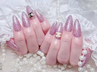ネイル リリ 奈🎀のネイルデザイン