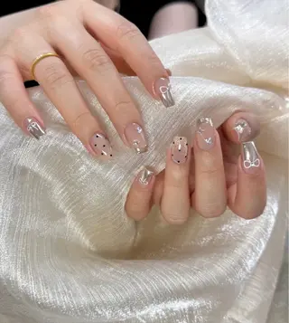 ネイル Lumi de nailsのネイルデザイン