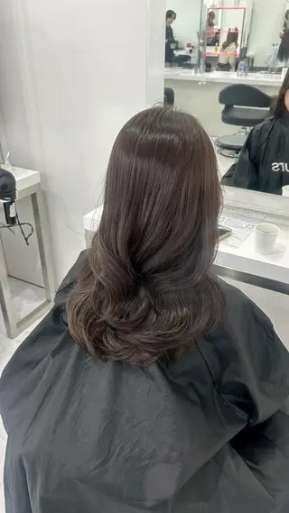 カラー 赤み消しカラー🧺 透明感🌿CANDYのヘアスタイル