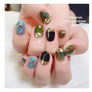 ミディアム ネイル 🐾enen style 🐾のネイルデザイン