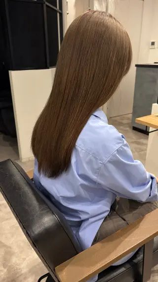 ロング カラー 河野いずみ レイヤー/ボブ 🤍のヘアスタイル