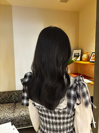 セミロング KAREN(ému) 伏見/カットモデルのヘアスタイル