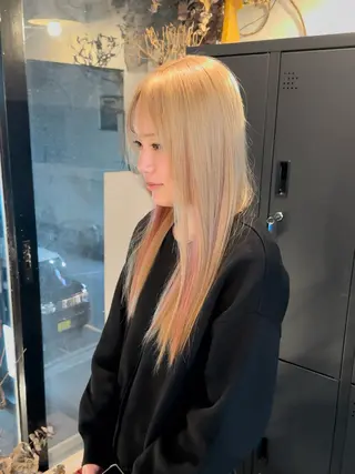 セミロング _WHITE本通店 喜多村天斗のヘアスタイル
