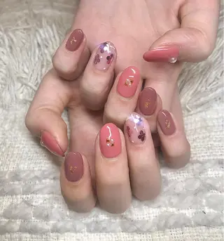 ミディアム カラー パーマ ヘアアレンジ ネイル マツエク・マツパ el. by Aoのネイルデザイン