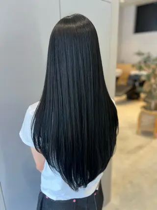 ロング 小池 夏美のヘアスタイル