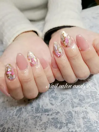 ネイル and Nのネイルデザイン