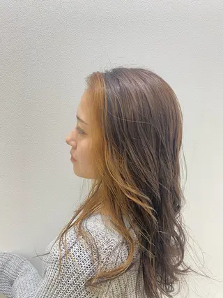 カラー 丸山 萌愛のヘアスタイル