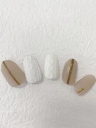 ネイル レイレア ネイルルームのネイルデザイン