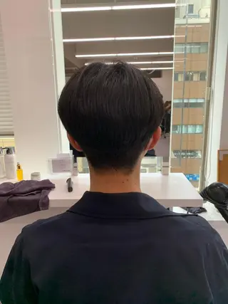 ショート カラー パーマ メンズ メンズパーマ特化 TAIGAのヘアスタイル