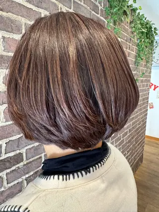 ショート 新井 菜摘のヘアスタイル