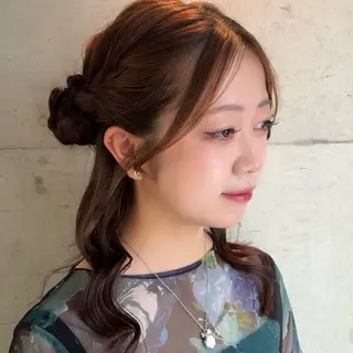 ヘアアレンジ hikari/大名/ 暖色カラー/ブリーチのヘアスタイル