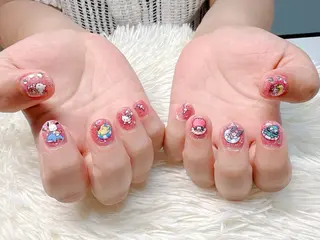 ネイル パッチリオメメ Lianaのネイルデザイン