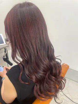 ロング カラー 樋川 早紀のヘアスタイル