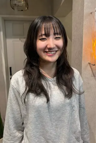 セミロング 透明感モテスタイル 💞SHIORI💞のヘアスタイル
