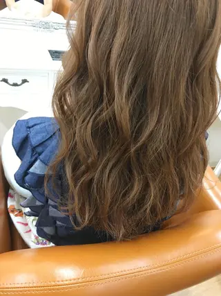 ロング カラー noa ノアのヘアスタイル