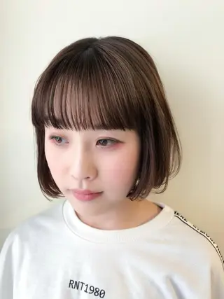 ショート 《インナーカラー》 YAMADAのヘアスタイル