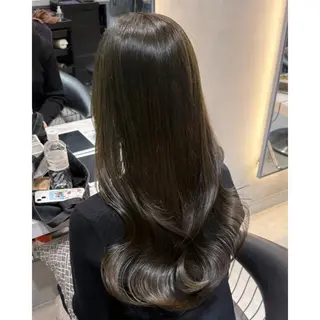 カラー koharu🥣🤎 カット/縮毛矯正のヘアスタイル