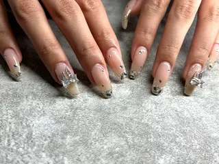ネイル L' eclatのネイルデザイン