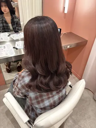 ミディアム ブリーチなし透明感 ツヤカラー/ユナのヘアスタイル
