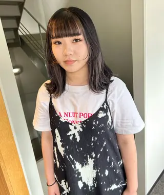 ミディアム カラー パーマ ヘアアレンジ デザインカラー/ボブ ブリーチカラー/ユリのヘアスタイル