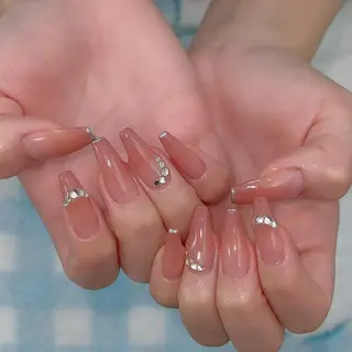 ネイル Queens ひなのネイルデザイン