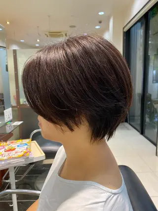 ショート カラー 赤間 飛鳥のヘアスタイル