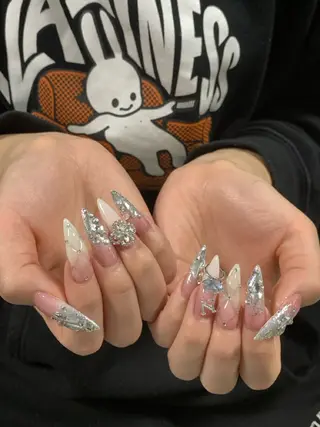 ネイル Lyna 池袋のネイルデザイン