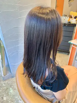 セミロング カラー うしだ かおるのヘアスタイル