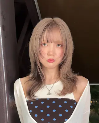 ロング カラー ブリーチ　ハイトーン 特化🌈フジタハルキのヘアスタイル
