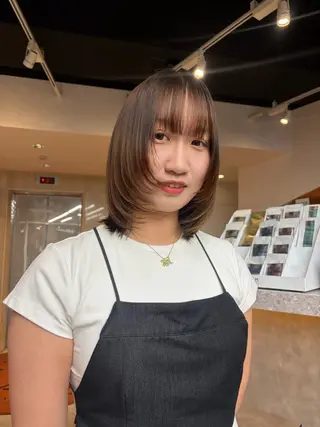 ミディアム み ゆのヘアスタイル