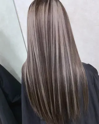 ロング 穐田 司樹のヘアスタイル