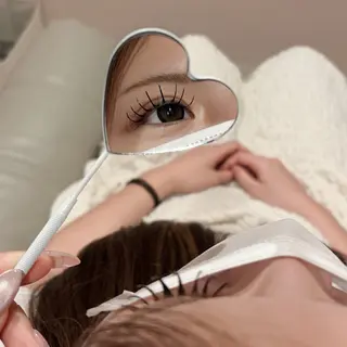 マツエク・マツパ MoNa 川上のマツエク・マツパデザイン