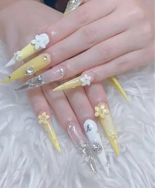 ネイル ANH ゴテゴテネイルのネイルデザイン
