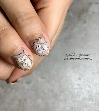 ネイル LAVISH 大和店 🤱子連れ大歓迎のネイルデザイン
