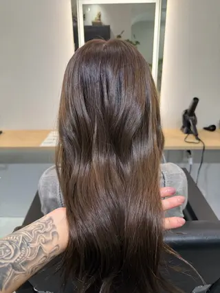 セミロング 松本 匠のヘアスタイル