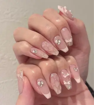ネイル D-BEAUTY Nailsalonのネイルデザイン