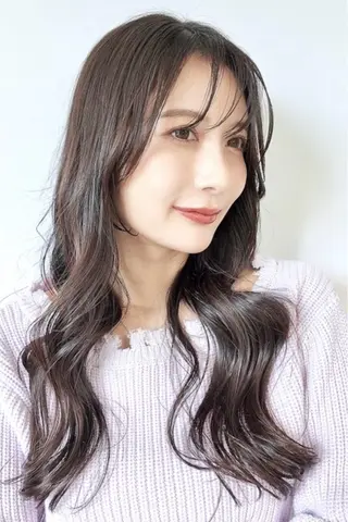 セミロング カラー suzuno／ Ributeのヘアスタイル