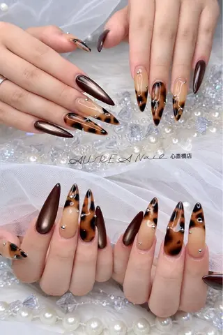 ネイル Mina Aurea Nailのネイルデザイン
