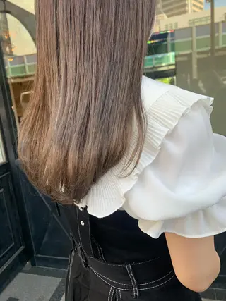 ロング カラー Takahashi Yuriのヘアスタイル