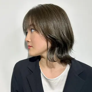 ミディアム カラー ブリーチなし/レイヤ ー特化🌈Tommyのヘアスタイル