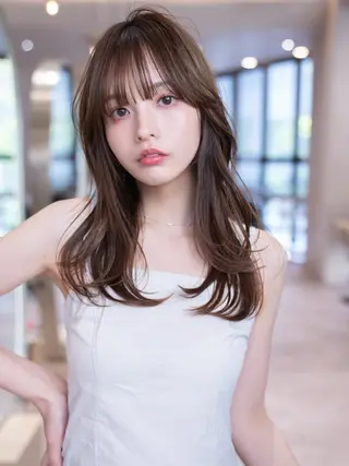 セミロング レイヤー似合わせ 透明感カラーりきやのヘアスタイル