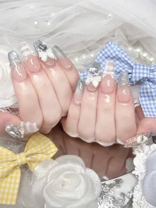 ネイル ️🫧みつき/ 渋谷/痛ネイル️🫧のネイルデザイン