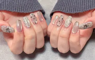 ネイル 💫ゆか_ Nailartistのネイルデザイン